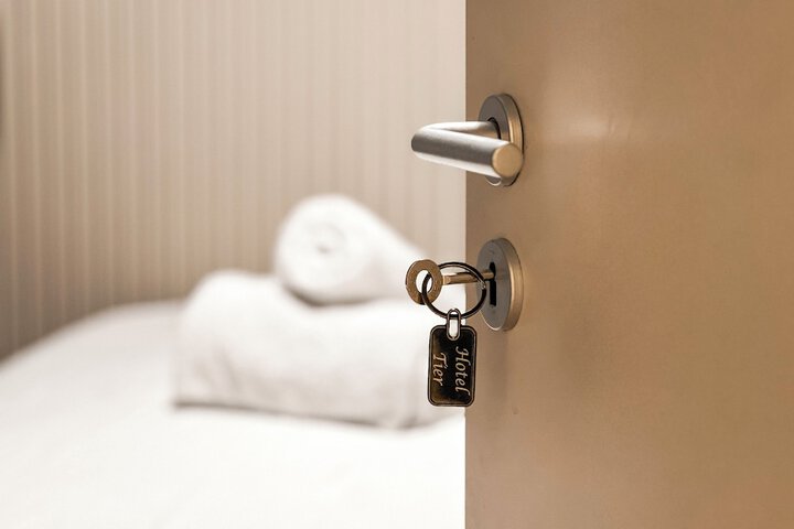 Room 56 of 107
