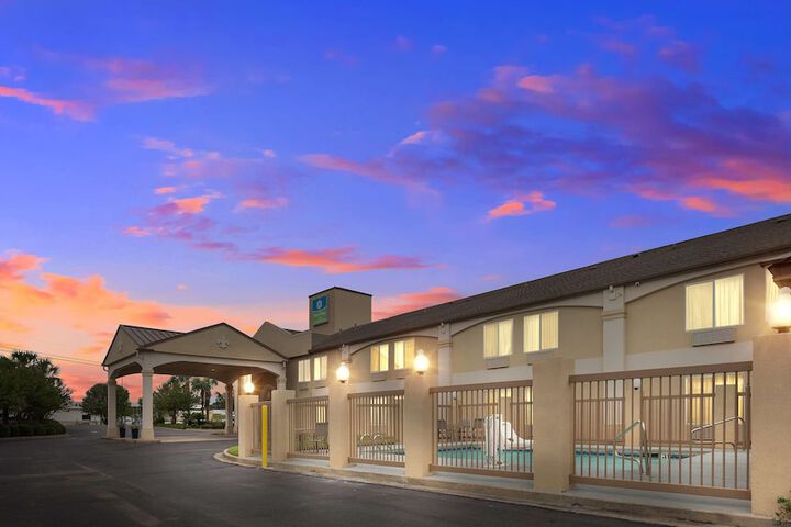 Hotel 28 of 28