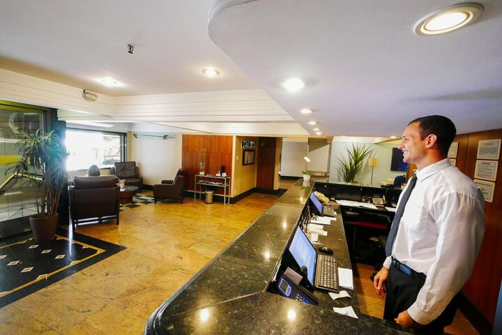 Guest Lobby