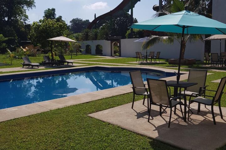 Pool 30 of 68