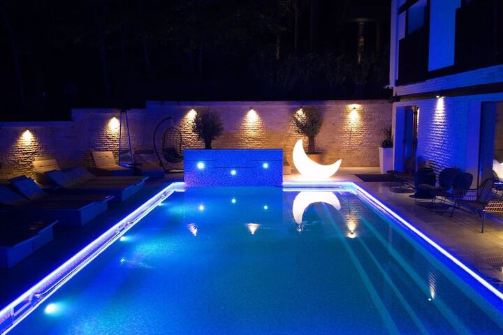 Pool 57 of 104