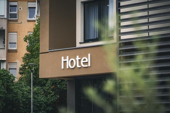 Hotel 21 of 25