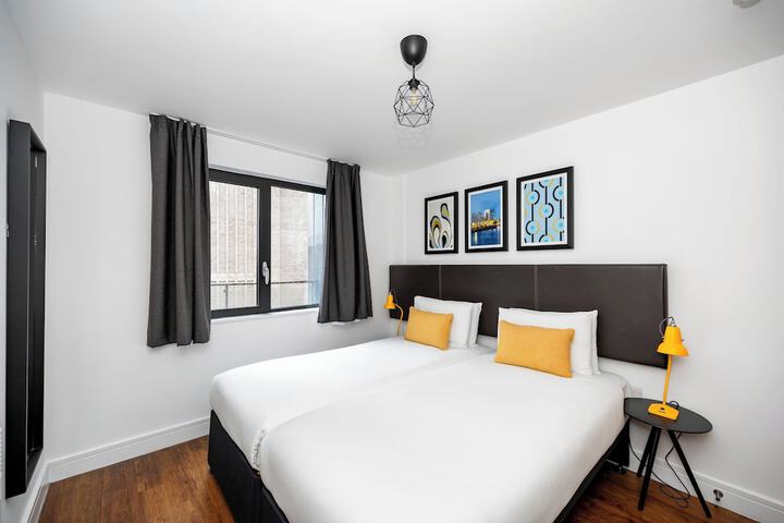 Room 22 of 62