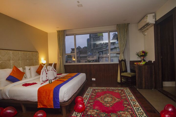 Room 20 of 37