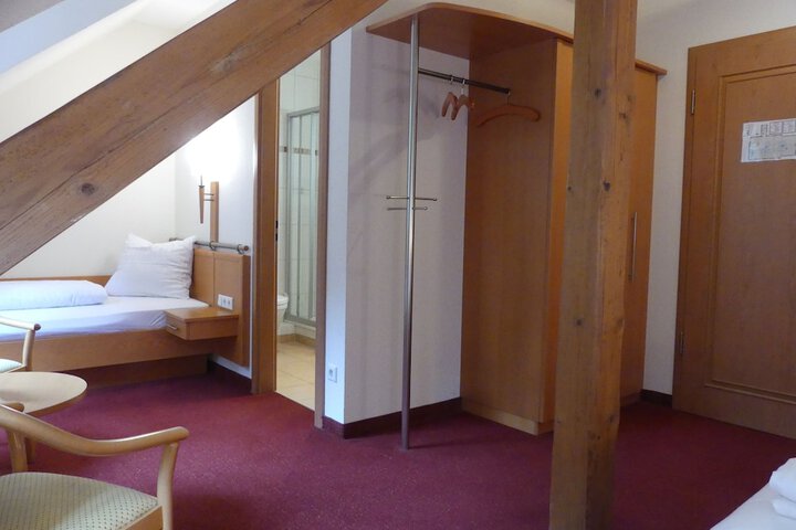 Room 22 of 55
