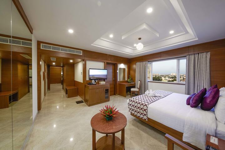 Room 9 of 44