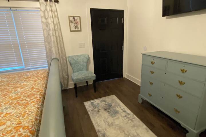 Room 21 of 98