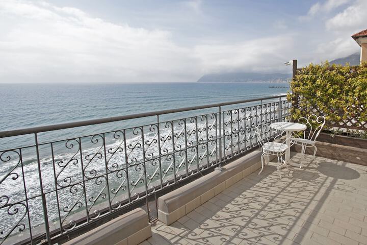 Terrace/Patio 24 of 64