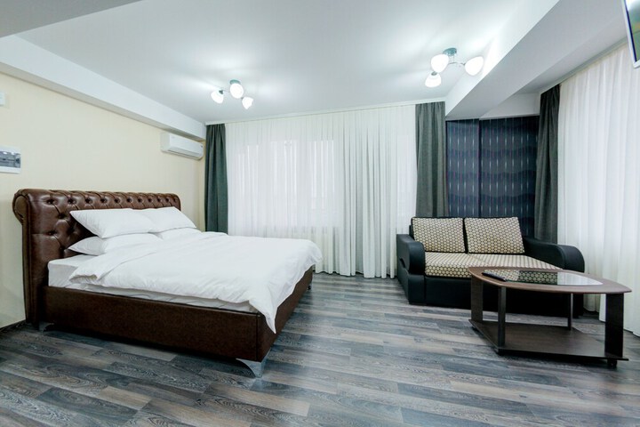 Room 13 of 29