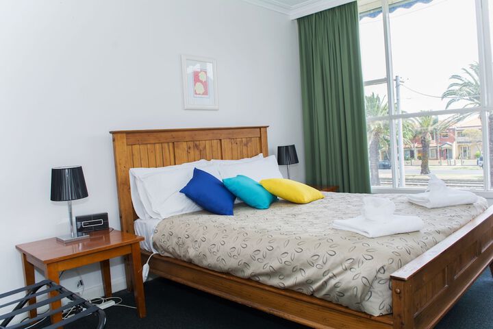 Room 7 of 52