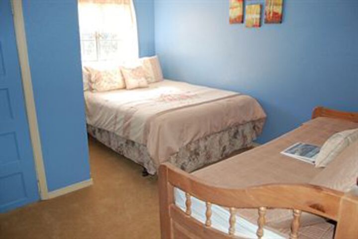 Room 34 of 63