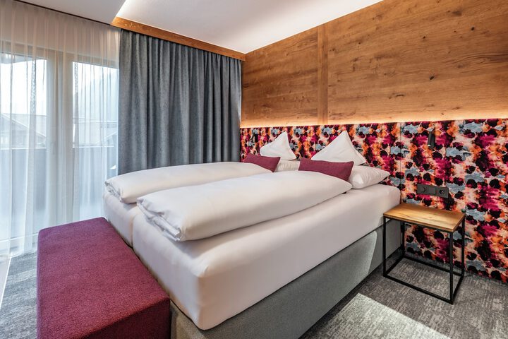 Room 54 of 181