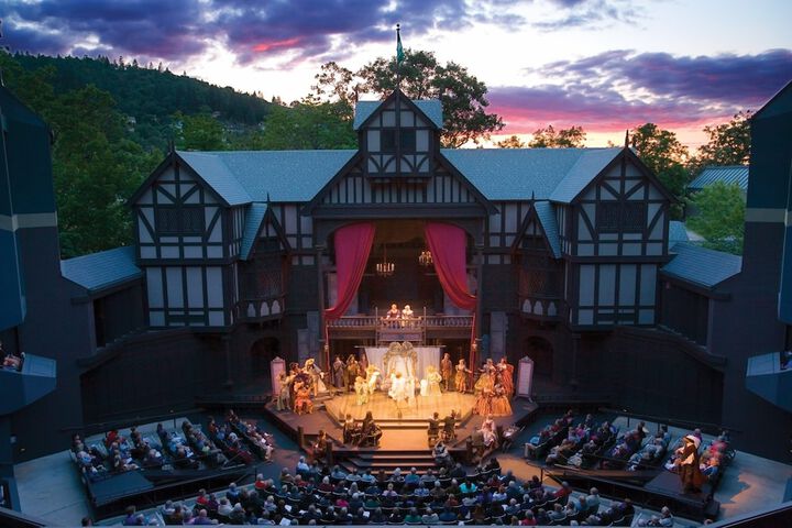 Theater show