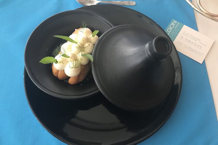 Dining 34 of 50