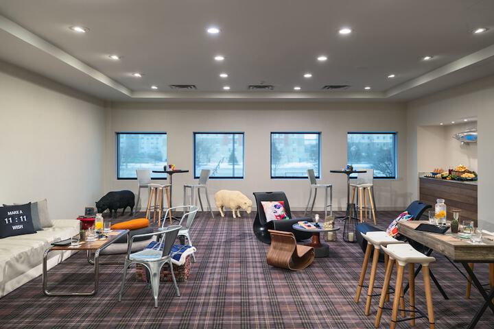 Meeting facility