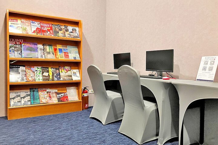 Business Center 78 of 92