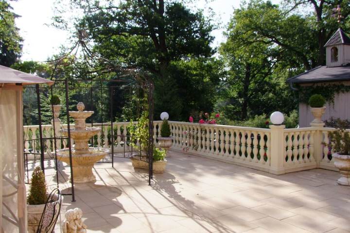 Terrace/Patio 32 of 45