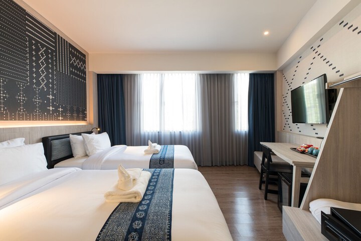 Room 30 of 69