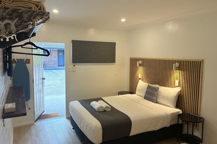 Room 28 of 60