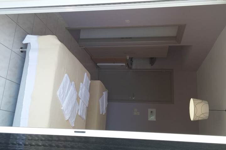Room 16 of 83