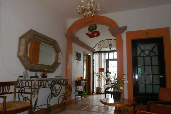 Guest Lobby
