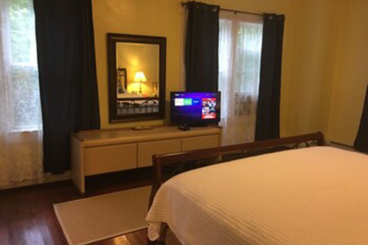Room 121 of 246