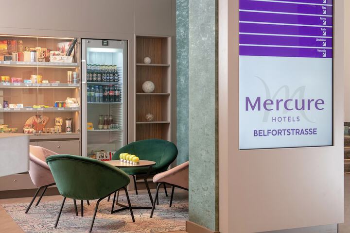 Guest Lobby