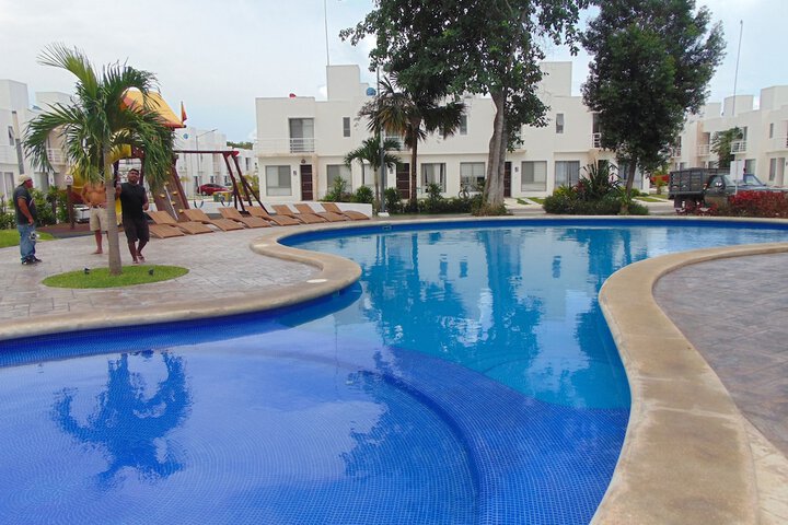 Pool 37 of 46