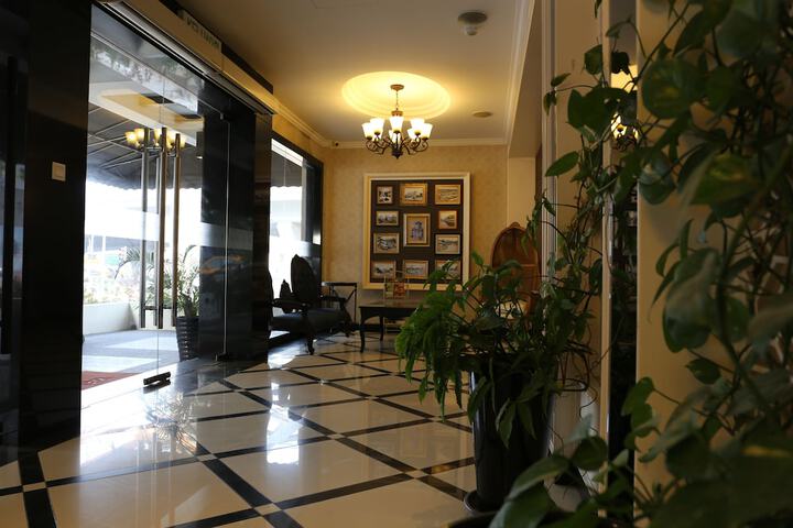 Hotel 3 of 57