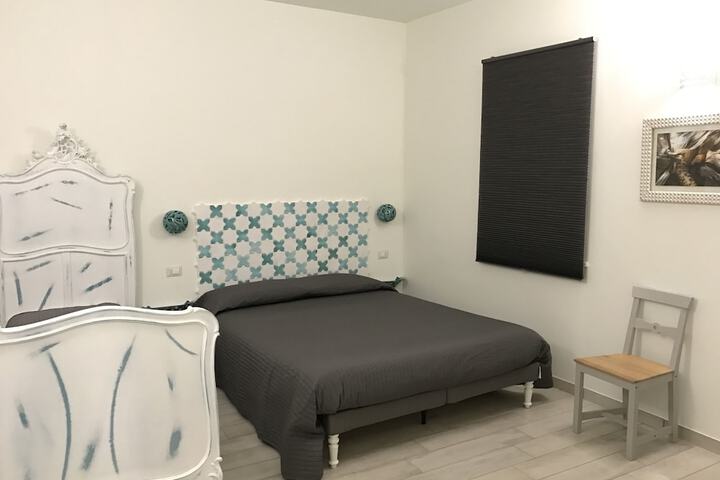 Room 4 of 26