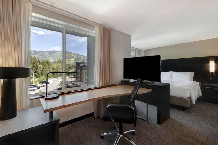 Room 14 of 92