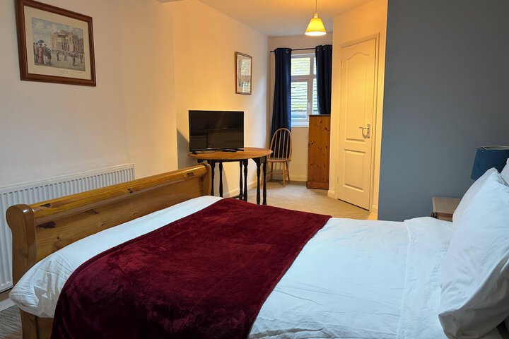 Room 10 of 73
