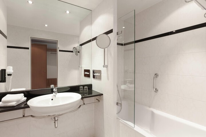 Clean Restrooms