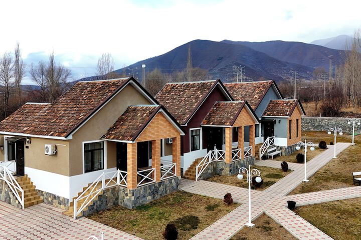 Tulpan Hotel