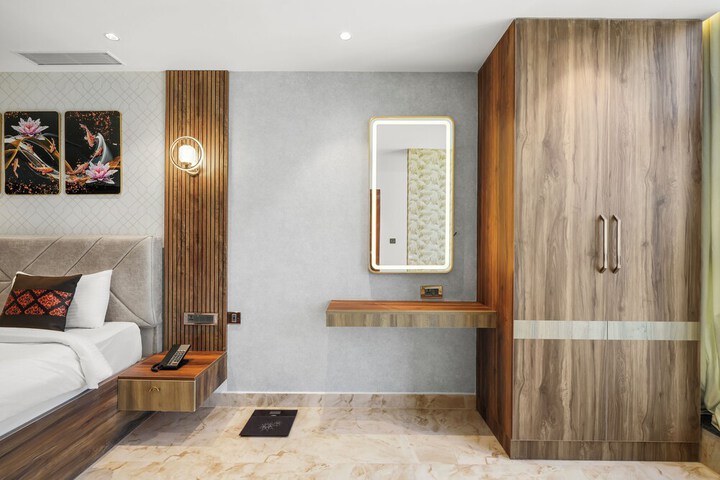 Room 14 of 31