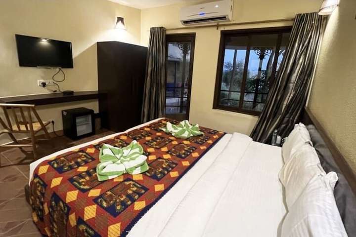 Room 3 of 55