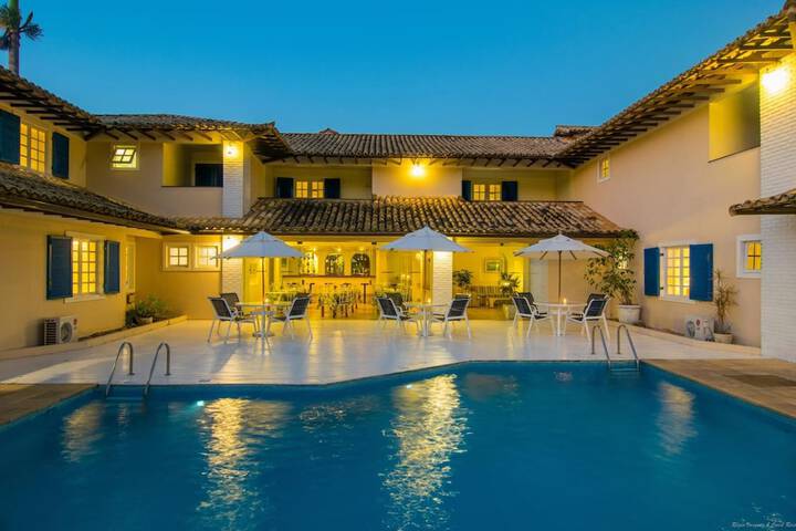 Hotel with Pool