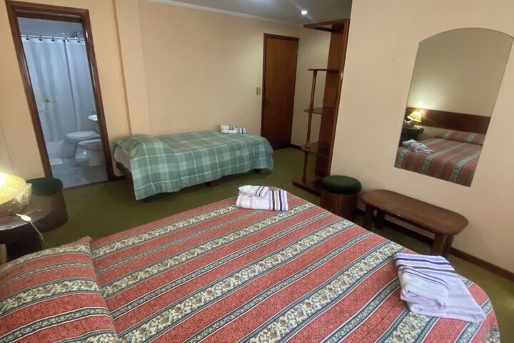 Room 3 of 6