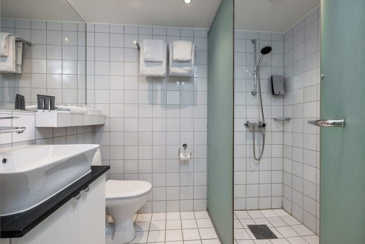 Clean Restrooms