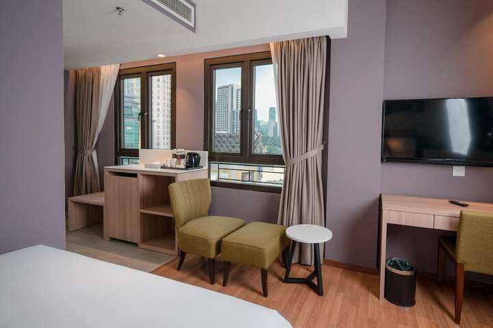 Room 29 of 44
