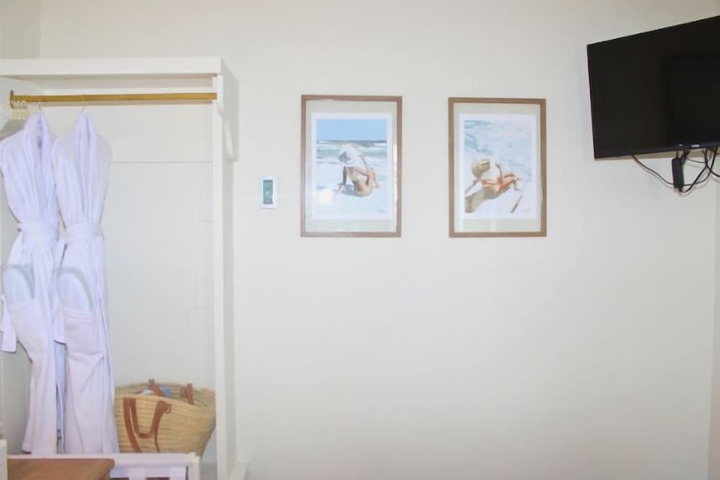 Room 45 of 73