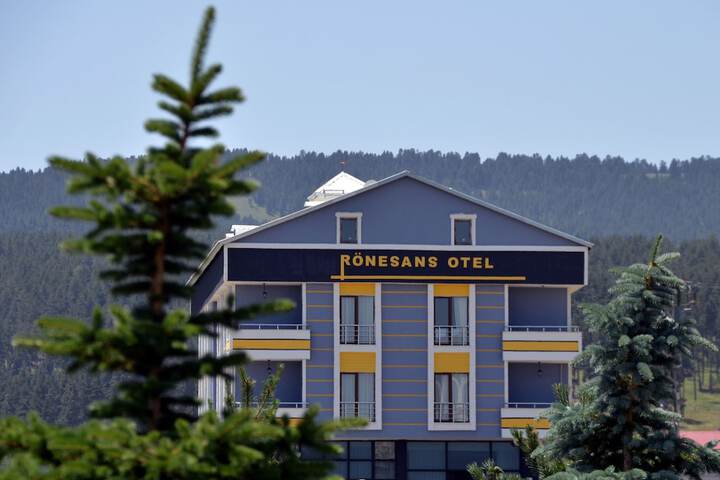 Hotel 6 of 27