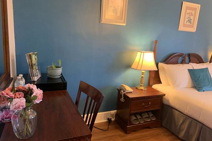 Room 12 of 135