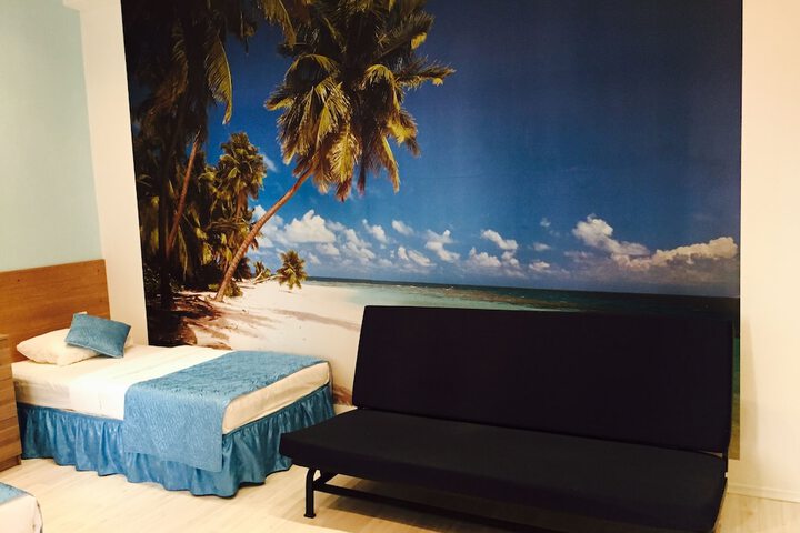 Room 15 of 60