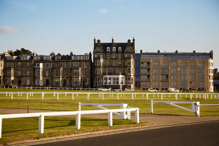 Hotel 64 of 66