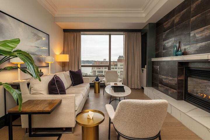 Room 56 of 170