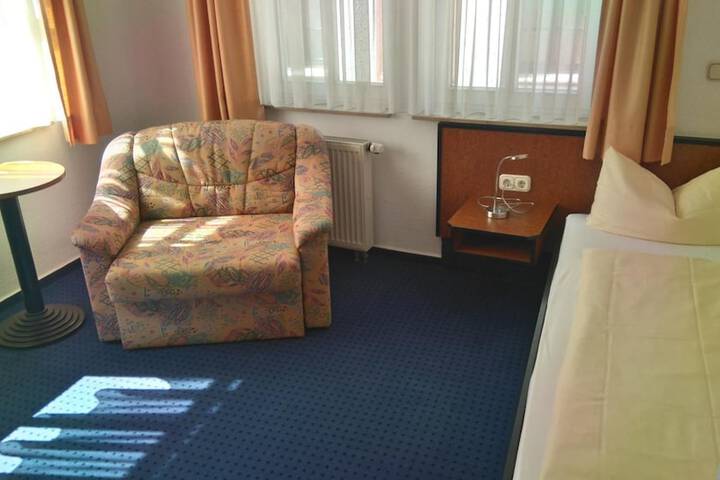 Room 20 of 38