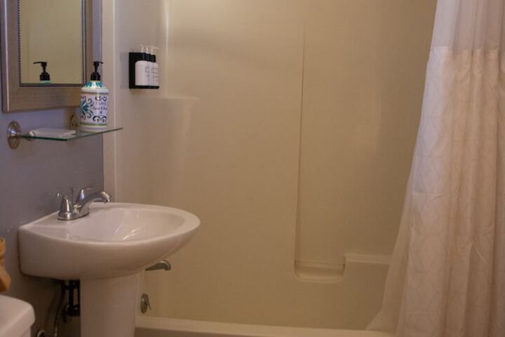 Room 17 of 21