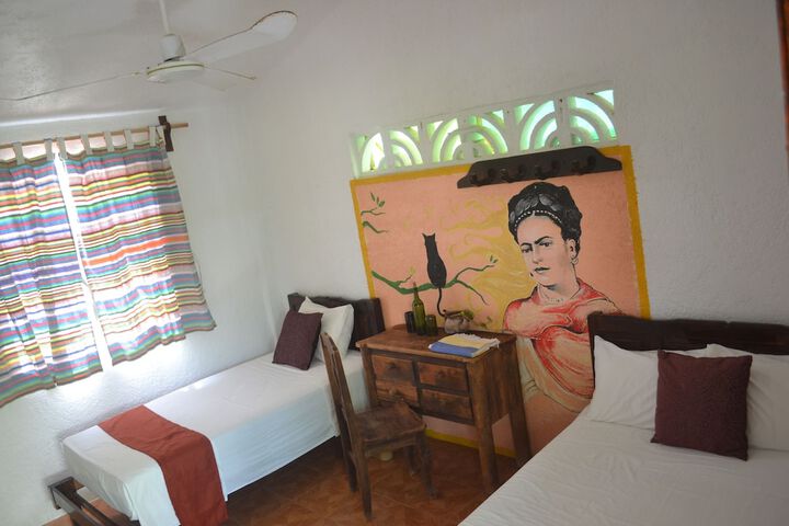 Room 12 of 36