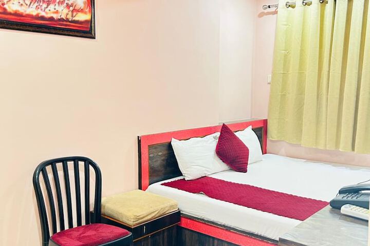 Room 40 of 65